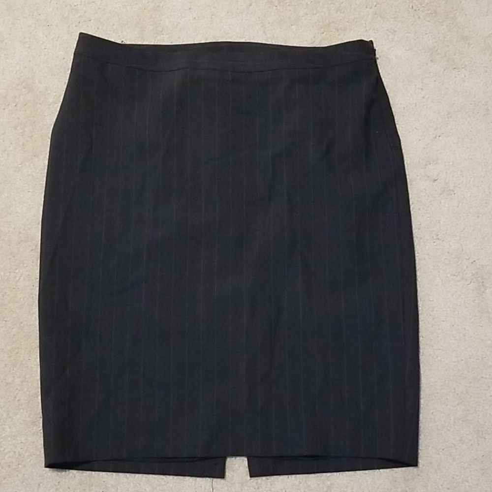 Women's pencil skirt